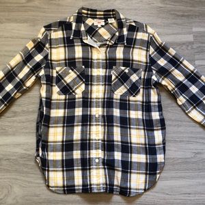 Levi’s women’s plaid button down size large